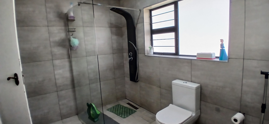 3 Bedroom Property for Sale in Raceview Gauteng