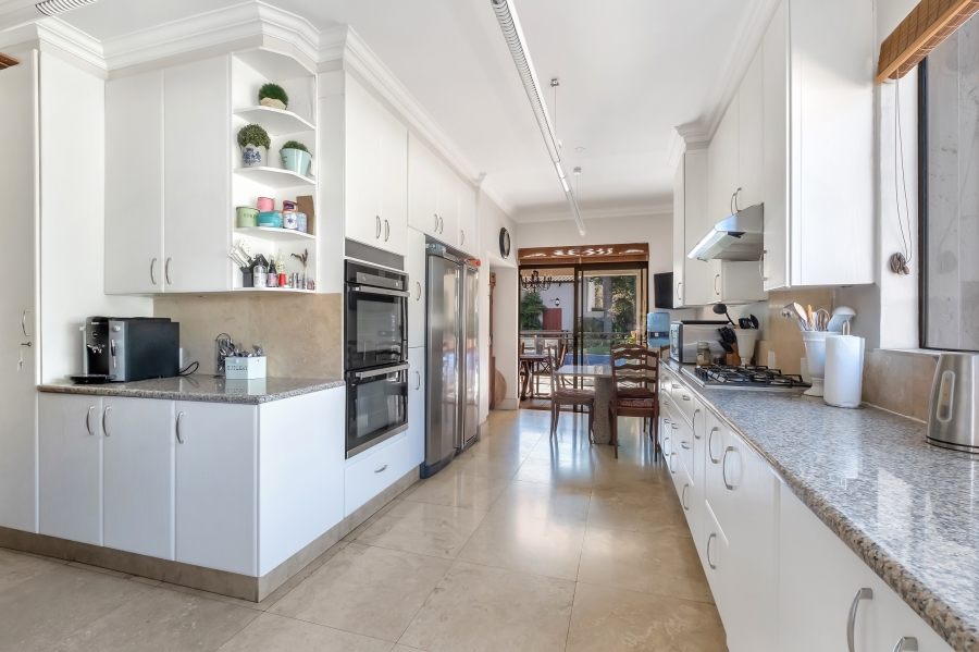 5 Bedroom Property for Sale in Strathavon Gauteng