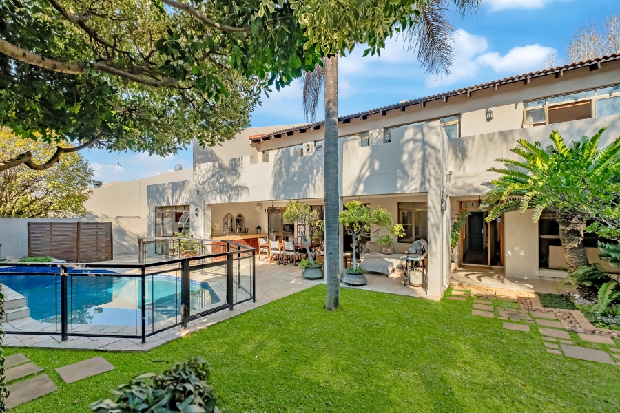 5 Bedroom Property for Sale in Strathavon Gauteng
