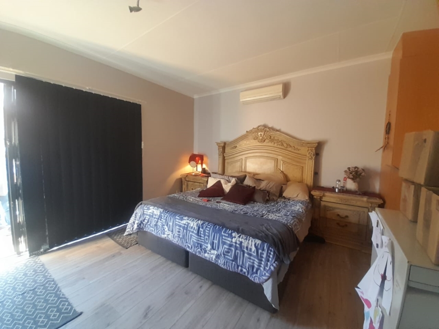 To Let 3 Bedroom Property for Rent in Kookrus Gauteng