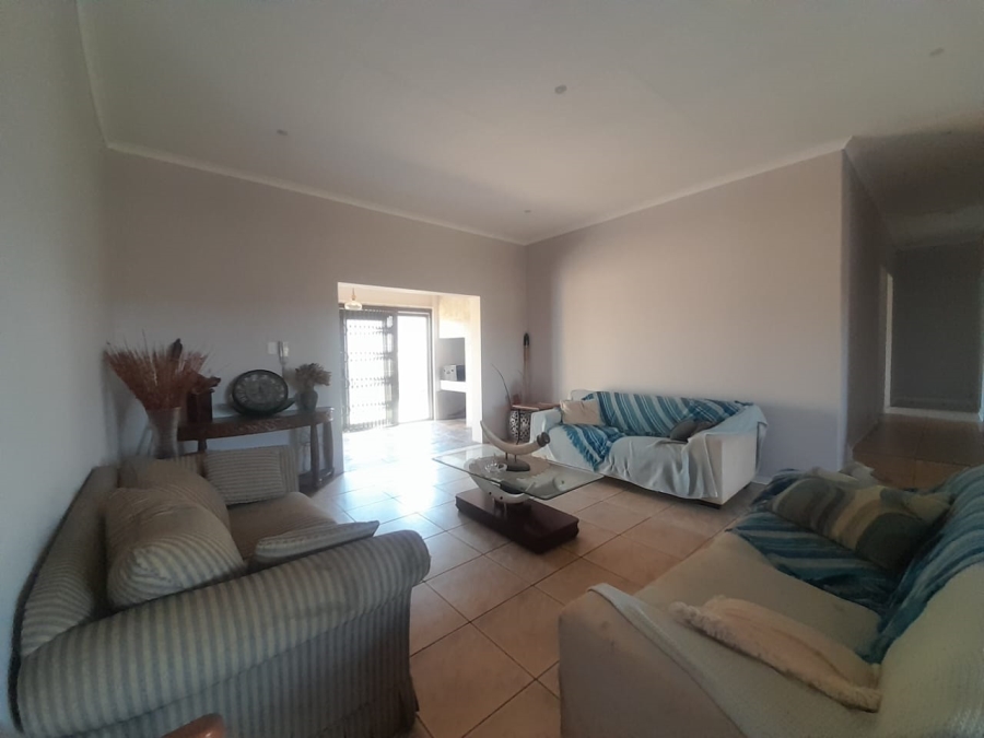 To Let 3 Bedroom Property for Rent in Kookrus Gauteng