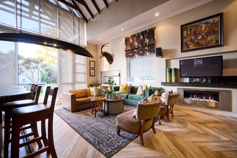 4 Bedroom Property for Sale in Waterfall Country Estate Gauteng