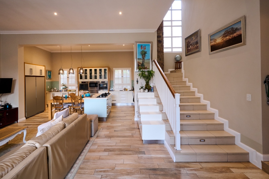 4 Bedroom Property for Sale in Waterfall Country Estate Gauteng