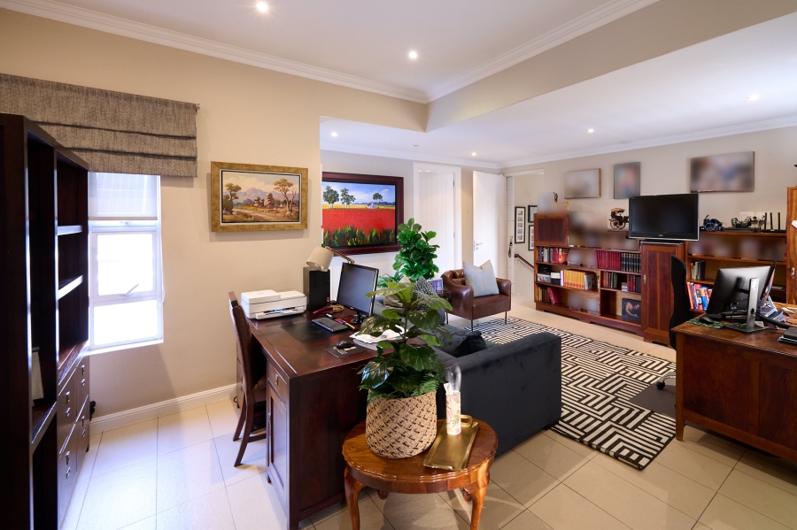 4 Bedroom Property for Sale in Waterfall Country Estate Gauteng