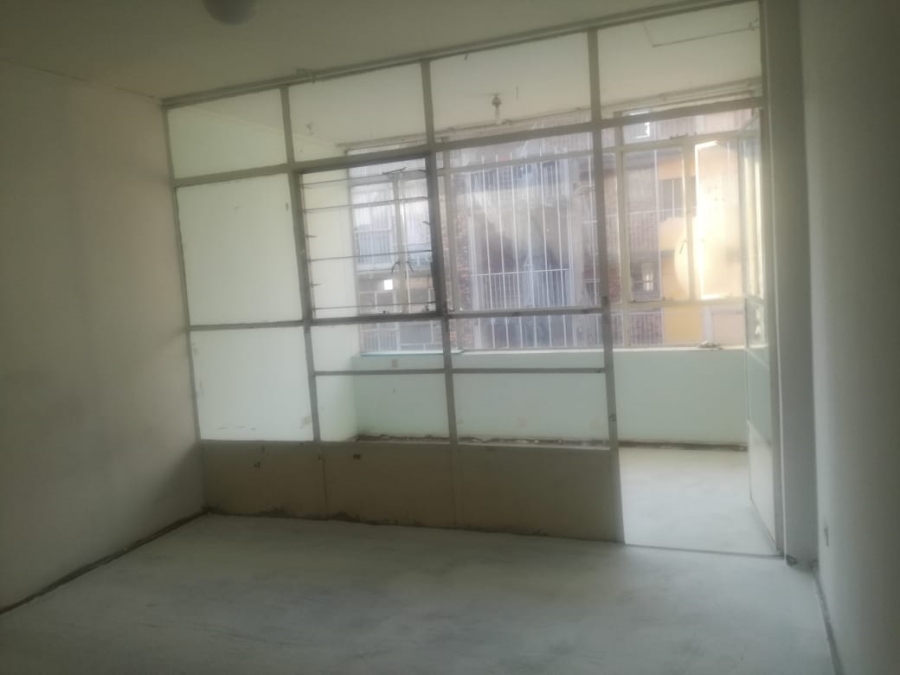 2 Bedroom Property for Sale in Sunnyside Gauteng