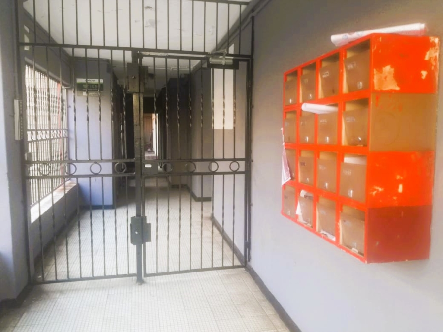 2 Bedroom Property for Sale in Sunnyside Gauteng