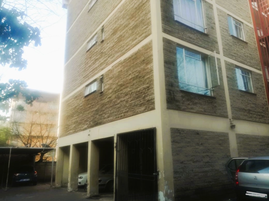 2 Bedroom Property for Sale in Sunnyside Gauteng
