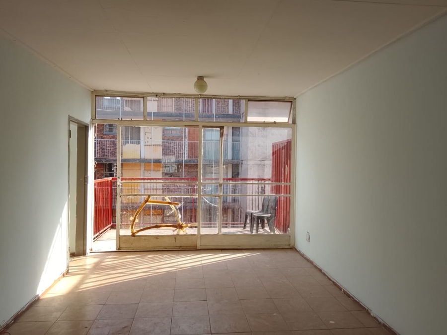 2 Bedroom Property for Sale in Sunnyside Gauteng