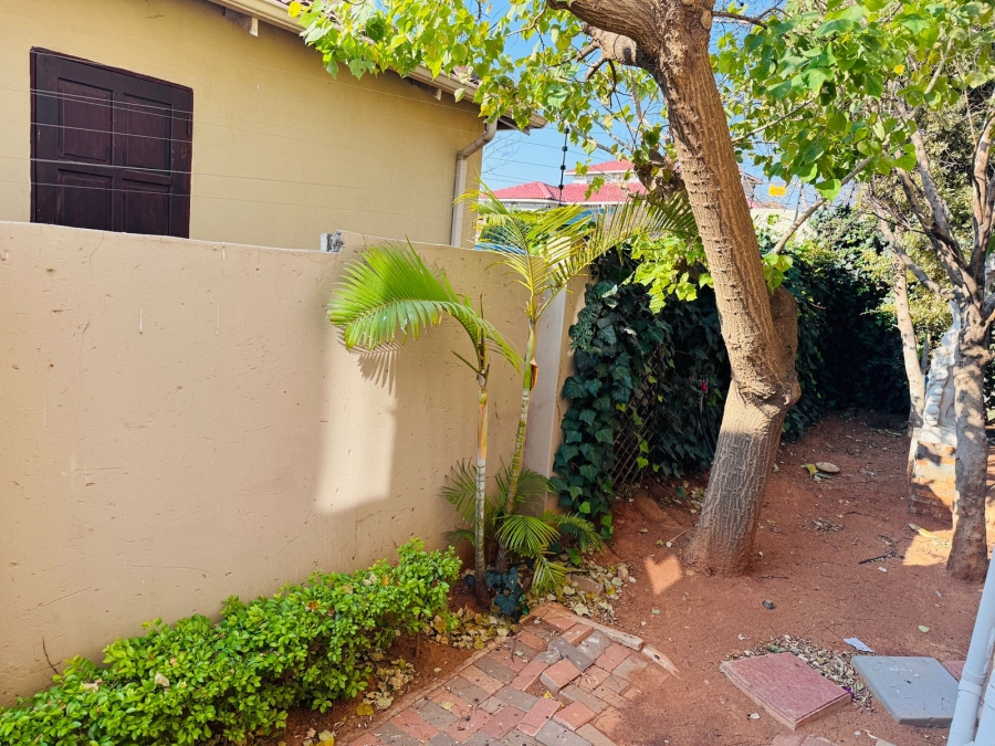To Let 1 Bedroom Property for Rent in Cosmo City Gauteng