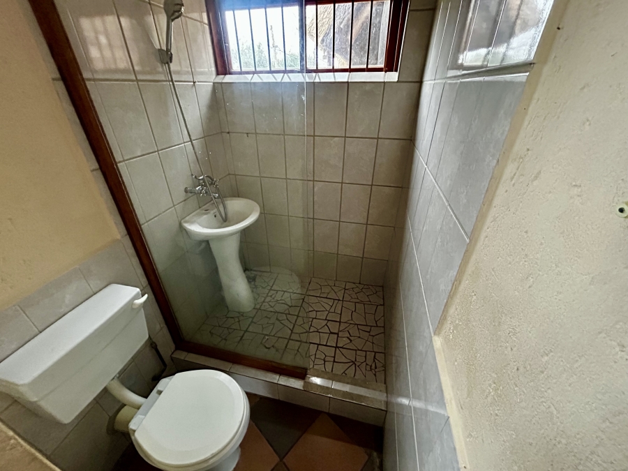 To Let 1 Bedroom Property for Rent in Blue Hills Gauteng