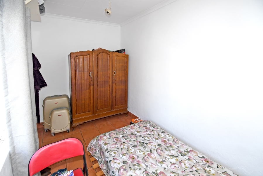 2 Bedroom Property for Sale in Brixton Gauteng
