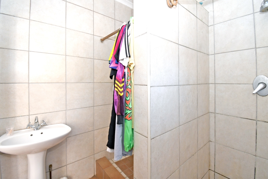 2 Bedroom Property for Sale in Brixton Gauteng