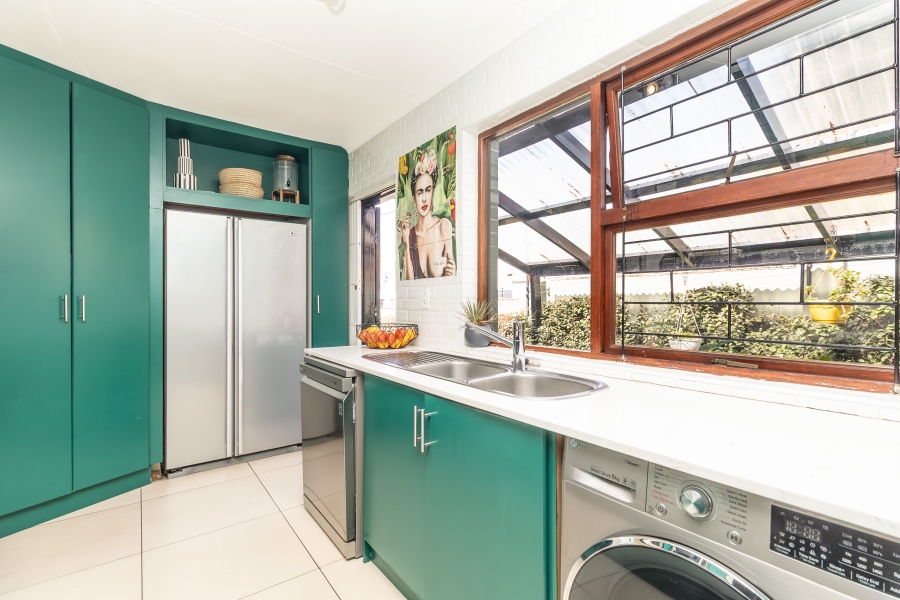 3 Bedroom Property for Sale in Magaliessig Gauteng