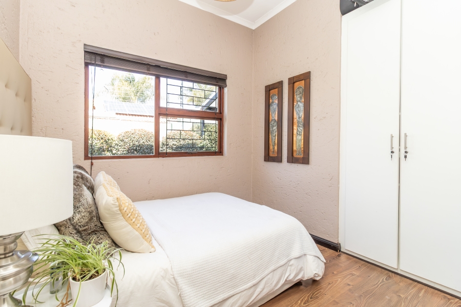 3 Bedroom Property for Sale in Magaliessig Gauteng