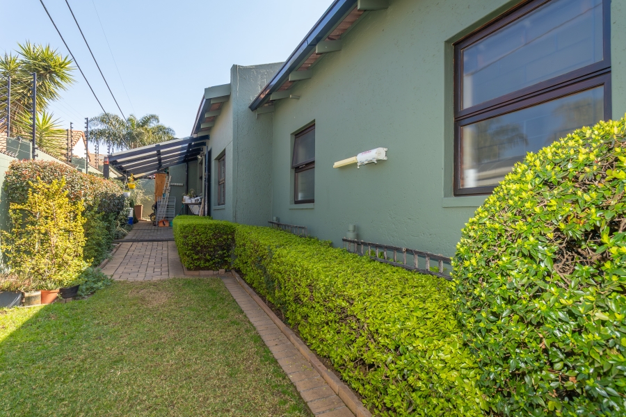 3 Bedroom Property for Sale in Magaliessig Gauteng
