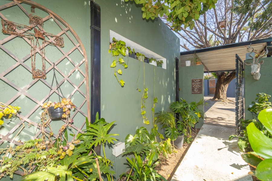 3 Bedroom Property for Sale in Magaliessig Gauteng