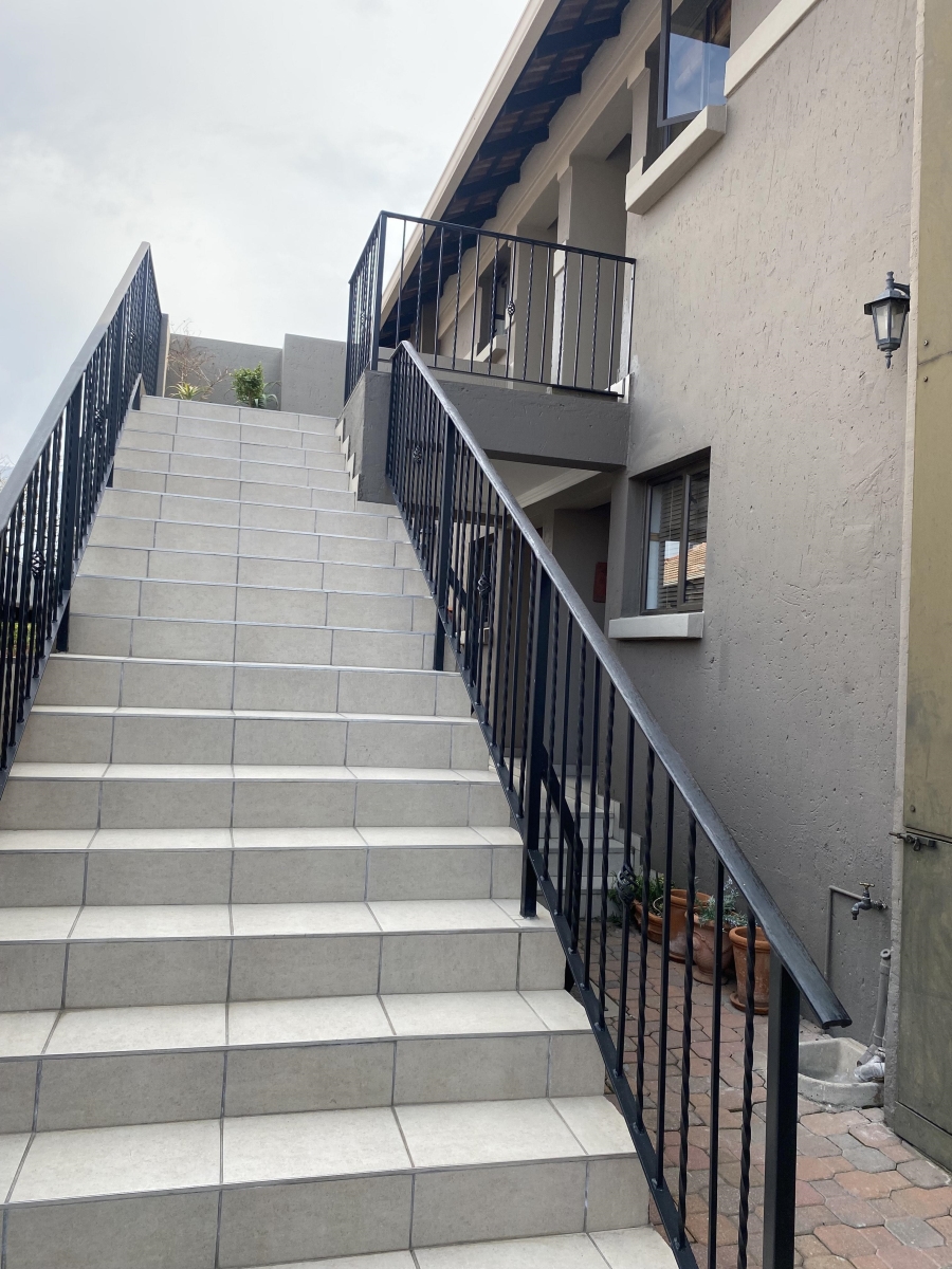 2 Bedroom Property for Sale in Lyme Park Gauteng