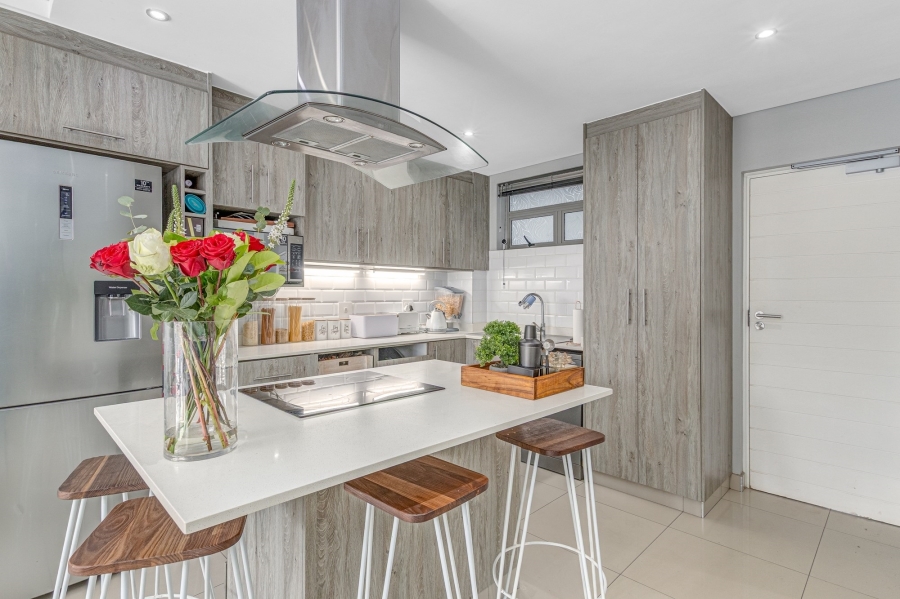 2 Bedroom Property for Sale in Broadacres Gauteng