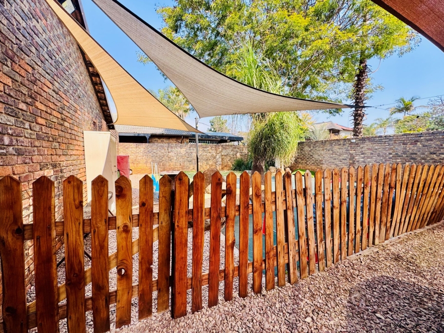 3 Bedroom Property for Sale in Doornpoort Gauteng