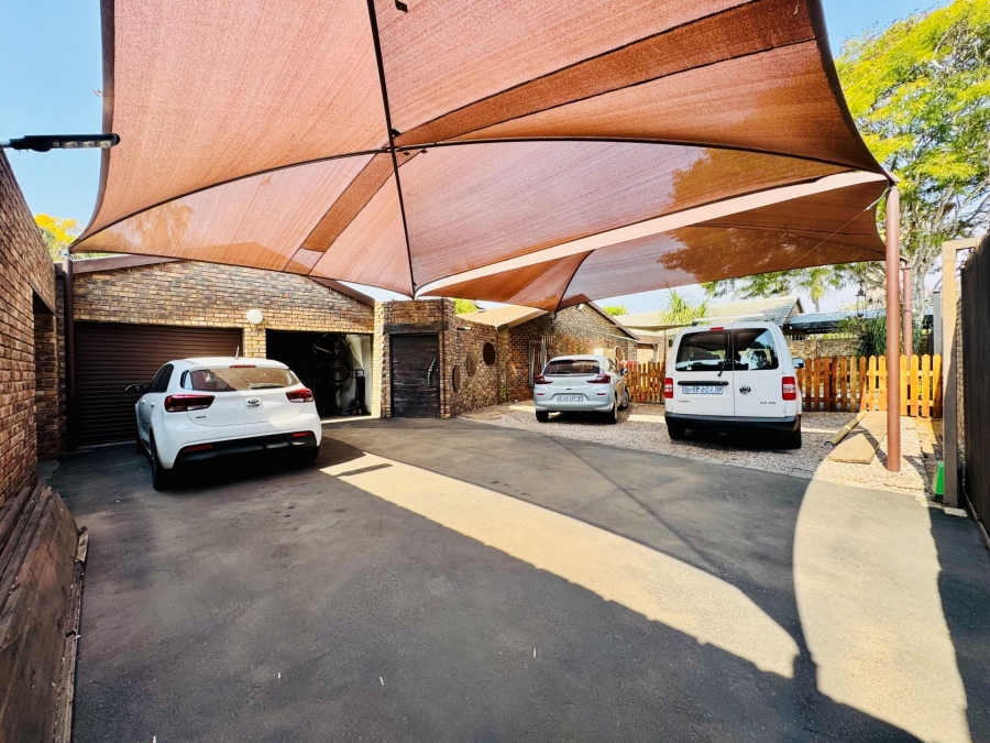 3 Bedroom Property for Sale in Doornpoort Gauteng