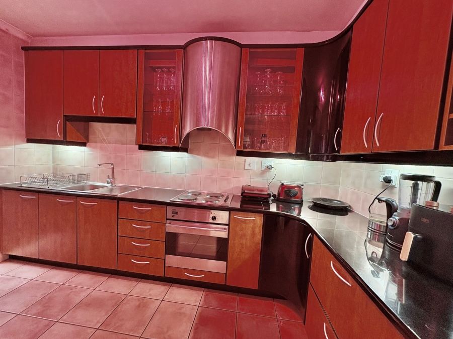 3 Bedroom Property for Sale in Fairland Gauteng