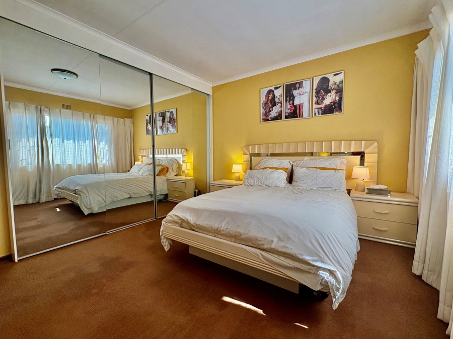 3 Bedroom Property for Sale in Fairland Gauteng