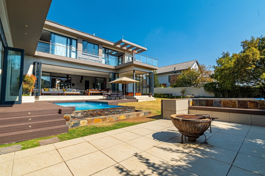 5 Bedroom Property for Sale in Waterfall Country Estate Gauteng