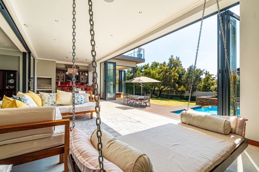 5 Bedroom Property for Sale in Waterfall Country Estate Gauteng