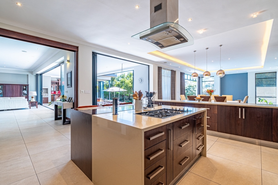 5 Bedroom Property for Sale in Waterfall Country Estate Gauteng