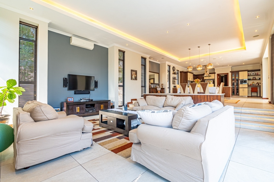 5 Bedroom Property for Sale in Waterfall Country Estate Gauteng