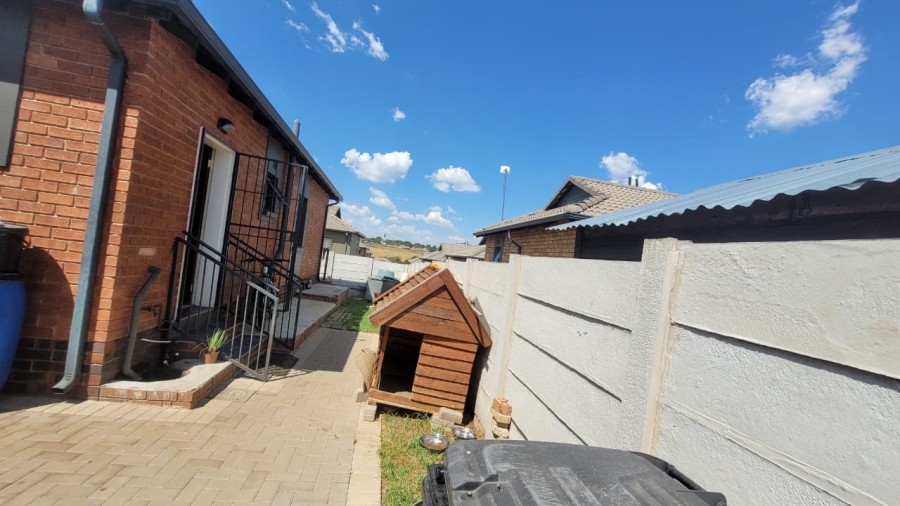 3 Bedroom Property for Sale in Mindalore Gauteng