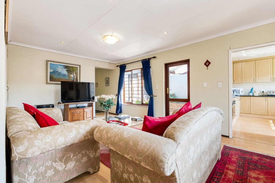4 Bedroom Property for Sale in Douglasdale Gauteng