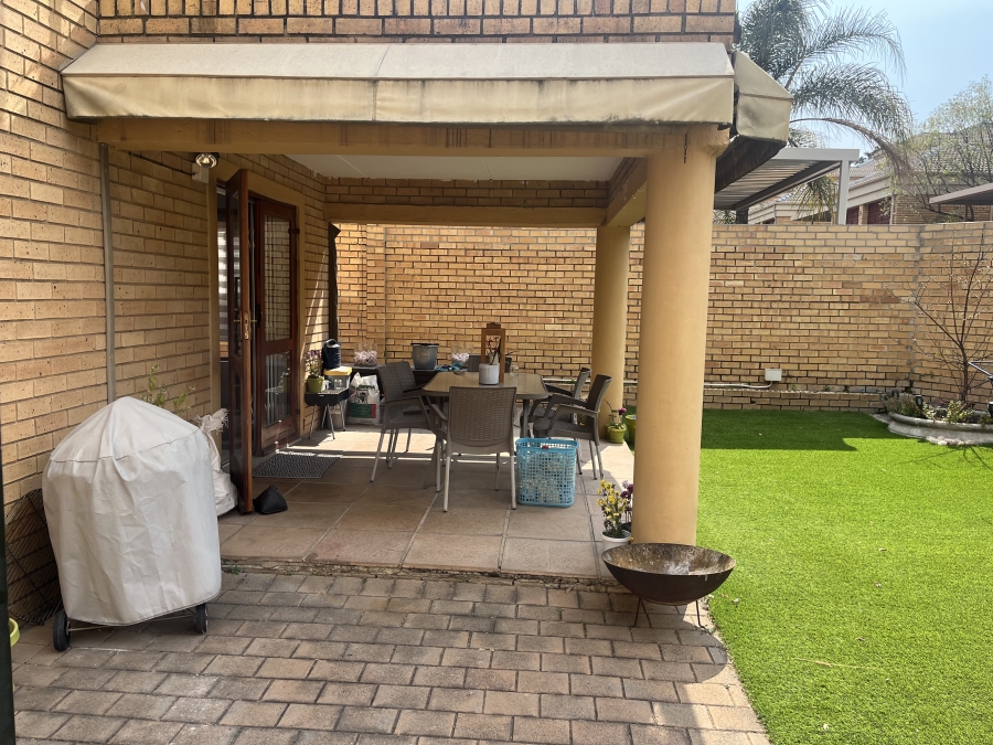 To Let 2 Bedroom Property for Rent in Craigavon Gauteng