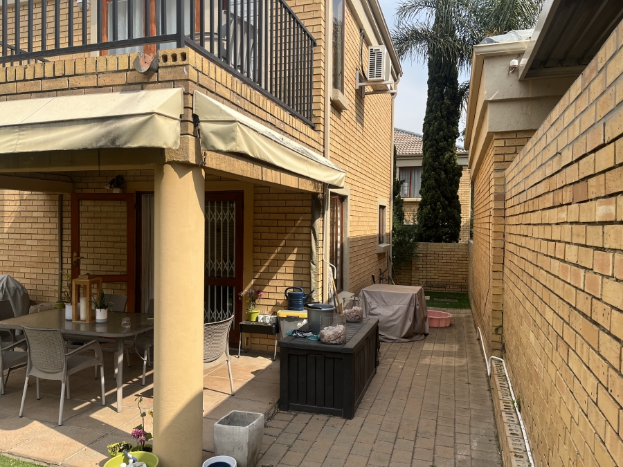 To Let 2 Bedroom Property for Rent in Craigavon Gauteng