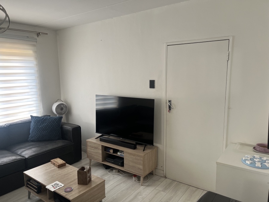 To Let 2 Bedroom Property for Rent in Craigavon Gauteng