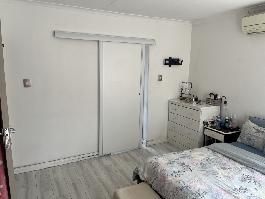 To Let 2 Bedroom Property for Rent in Craigavon Gauteng