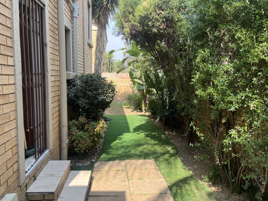 To Let 2 Bedroom Property for Rent in Craigavon Gauteng