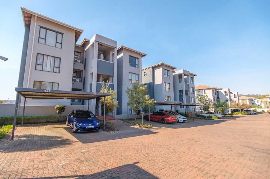 3 Bedroom Property for Sale in Lonehill Gauteng