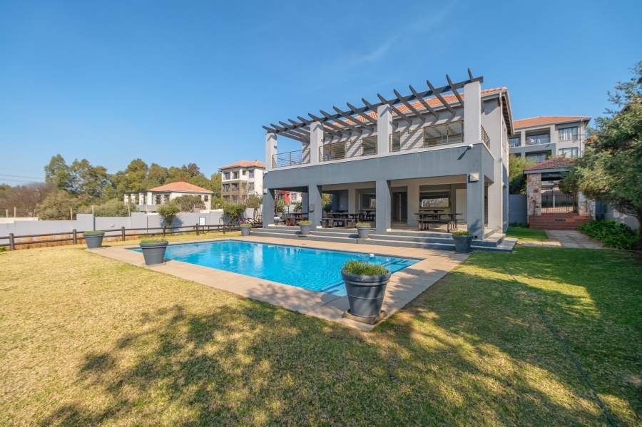 3 Bedroom Property for Sale in Lonehill Gauteng