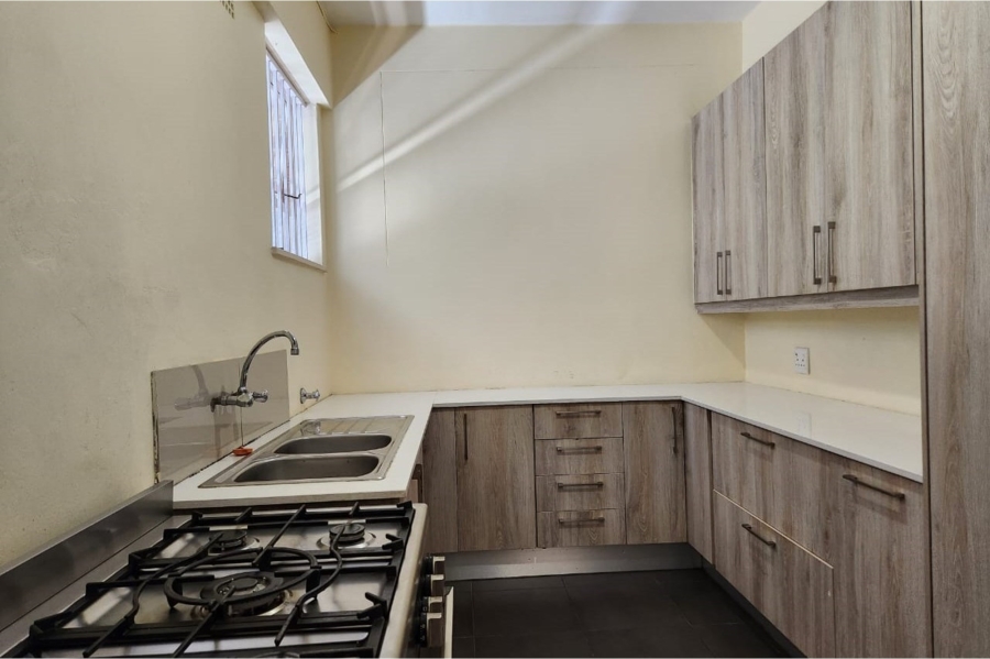 2 Bedroom Property for Sale in Rosebank Gauteng