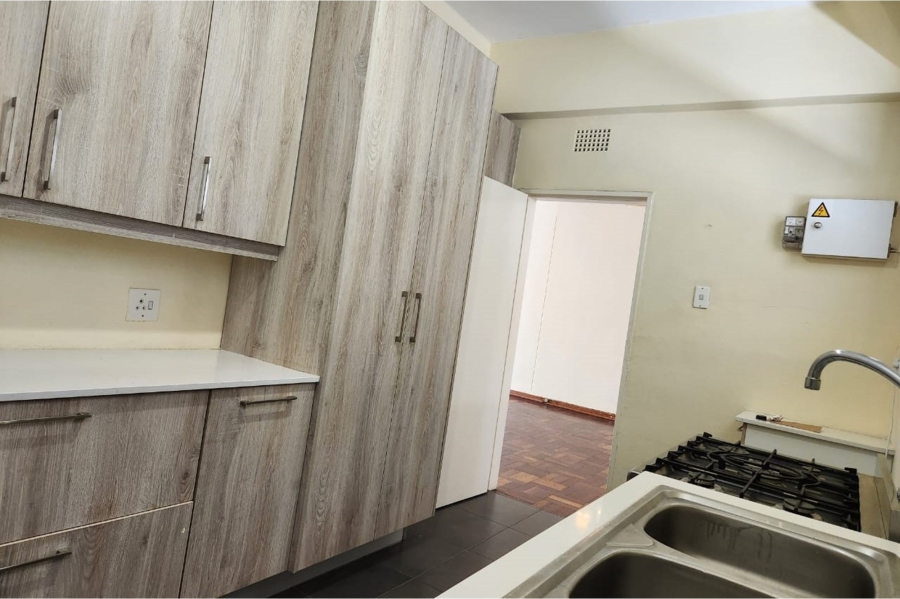2 Bedroom Property for Sale in Rosebank Gauteng