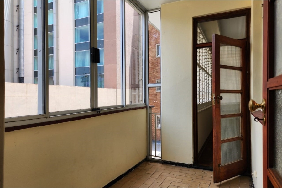 2 Bedroom Property for Sale in Rosebank Gauteng