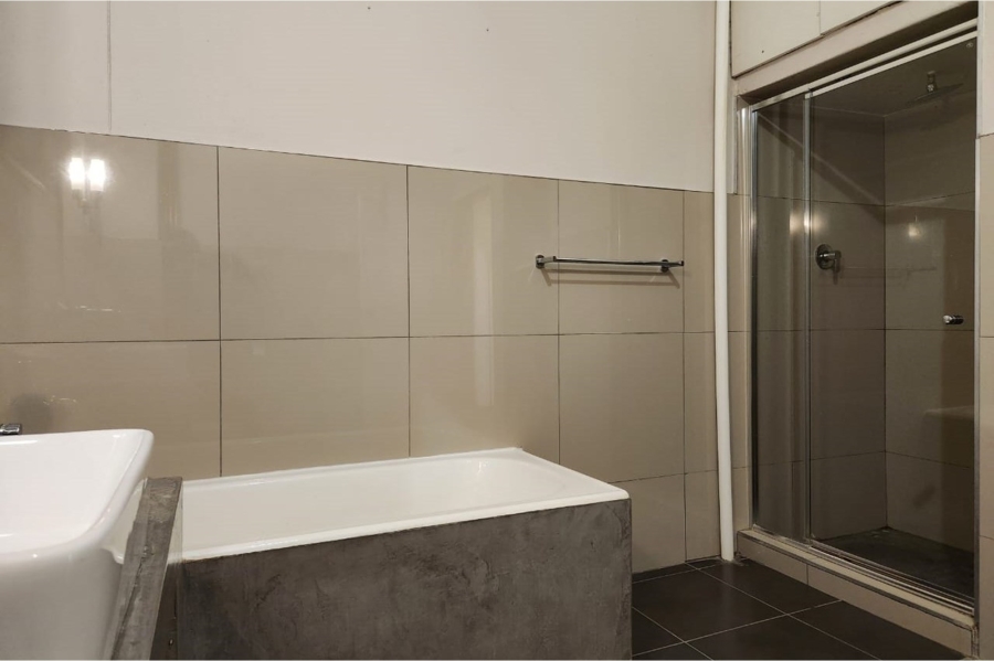 2 Bedroom Property for Sale in Rosebank Gauteng