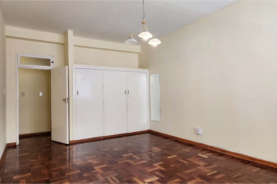 2 Bedroom Property for Sale in Rosebank Gauteng