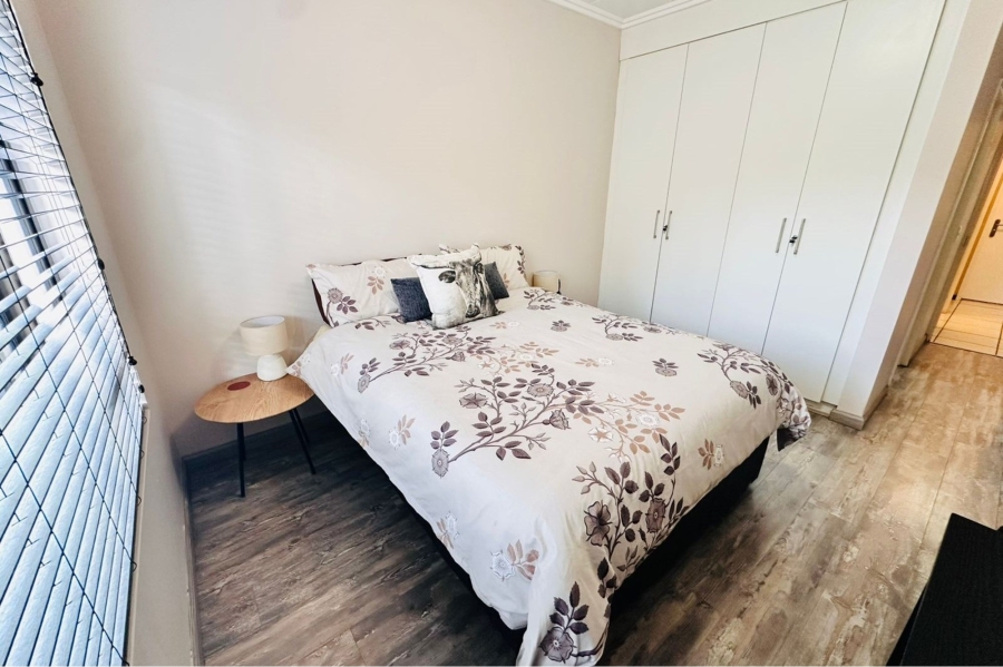 2 Bedroom Property for Sale in Bryanston Gauteng