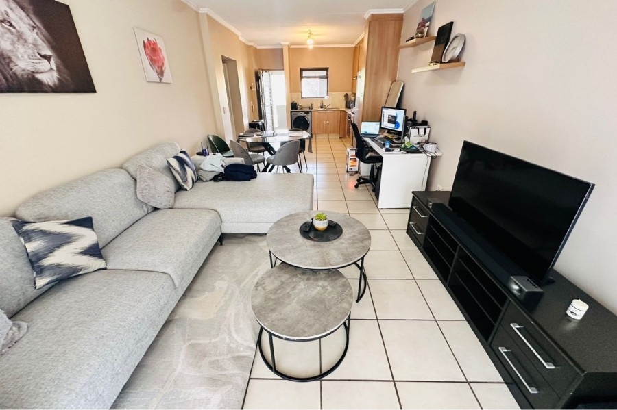 2 Bedroom Property for Sale in Bryanston Gauteng