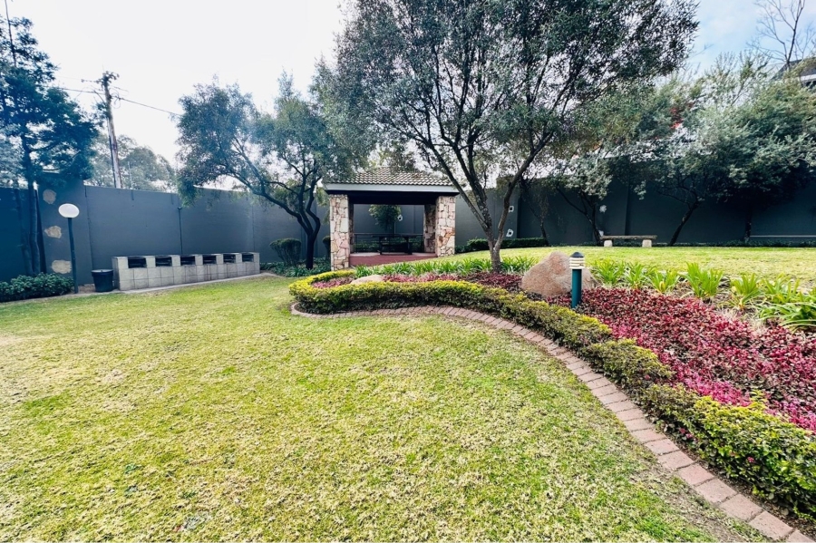 2 Bedroom Property for Sale in Bryanston Gauteng