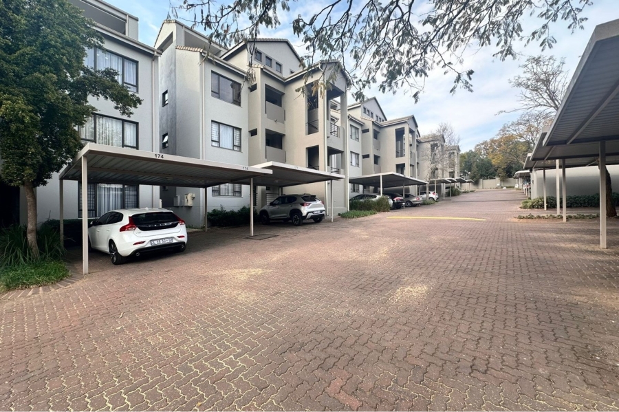 2 Bedroom Property for Sale in Bryanston Gauteng