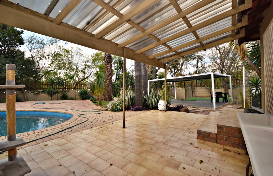 3 Bedroom Property for Sale in Bloubosrand Gauteng