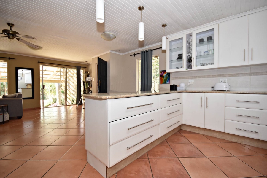 3 Bedroom Property for Sale in Bloubosrand Gauteng